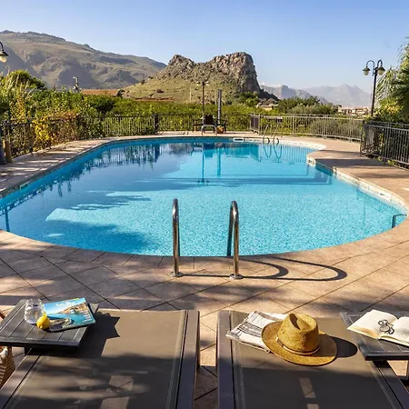 Zagara Swimming Pool And Seaview