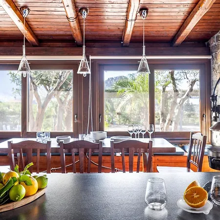 Villa Zagara Swimming Pool And Seaview Ficarazzi